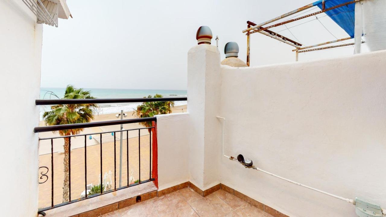 Apartamento En Primera Linea De Playa De Villajoyosa Exterior photo